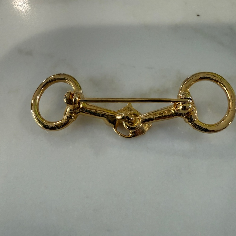 Gold Tone Horse Bit Pin Brooch with Horse Head Motif - Picture 4 of 5